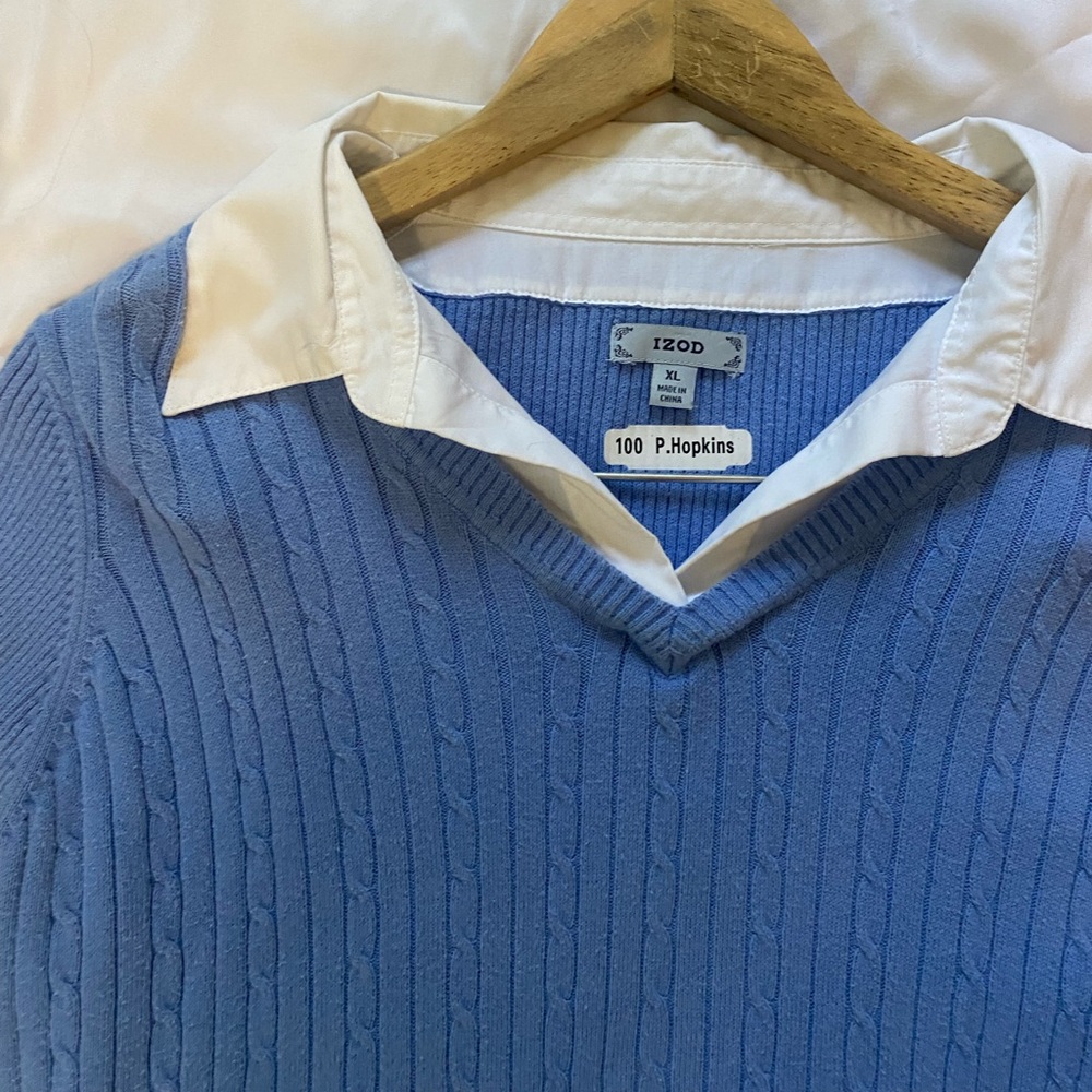 VINTAGE IZOD SWEATER WITH COLLAR